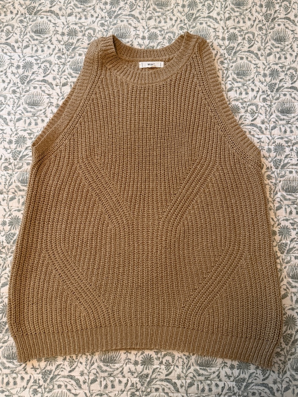 mine Knit Sleeveless Crewneck Sweater Vest in Tan